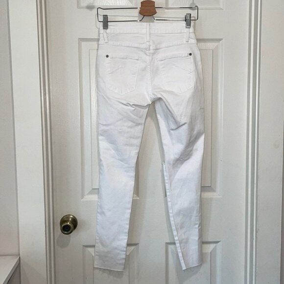 James Jeans J Twiggy Ankle Length Legging Jean in Frost White Raw Size 25 - Picture 4 of 9